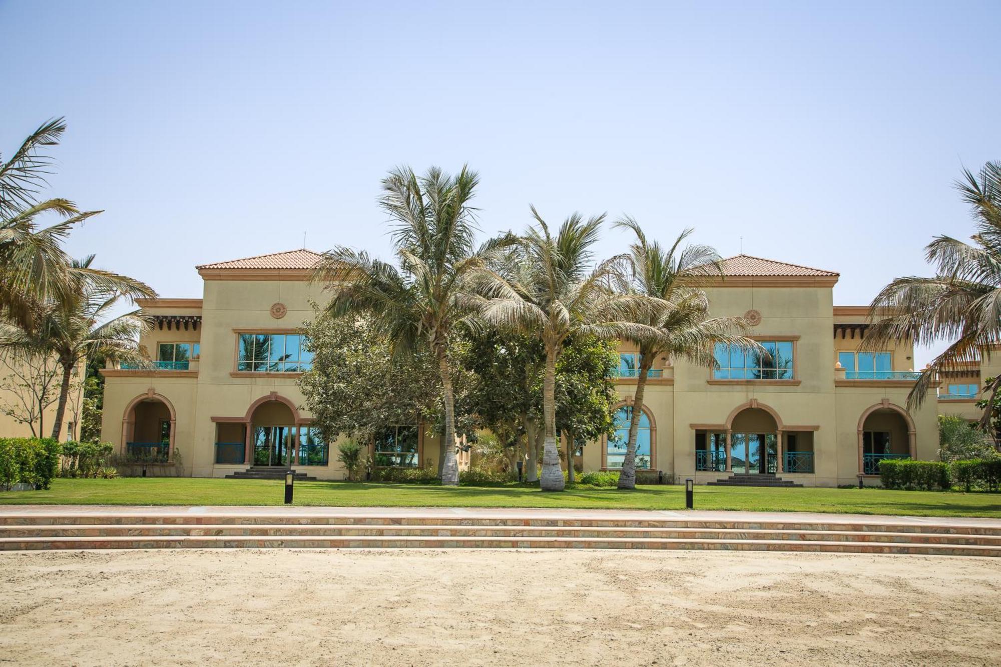 Al Raha Beach Resort & Spa Abu Dhabi Bagian luar foto